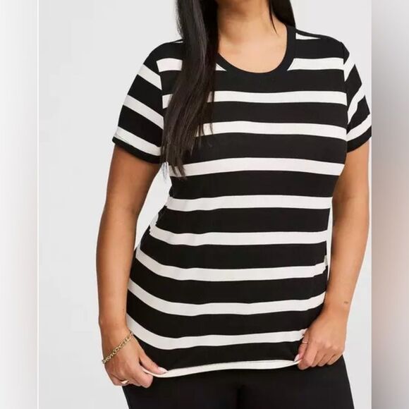 Torrid Black and Cream Striped Top - Picture 1 of 13
